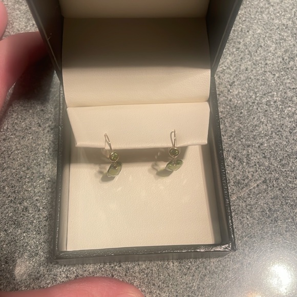 Emerald earrings - Picture 2 of 3